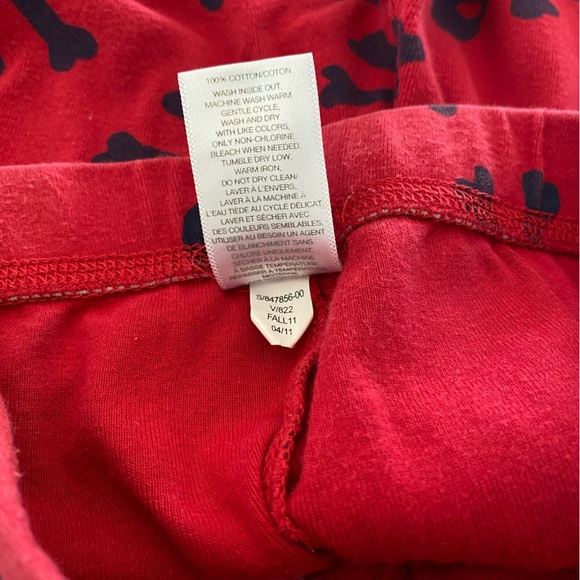 🔆3/$25🔆 The Gap Kids Red Skull Print PJ’s (Leggings & Top) Size 6 - Picture 4 of 7
